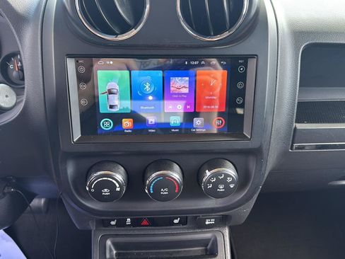 Used 2016 Jeep Patriot High Altitude FWD image 19