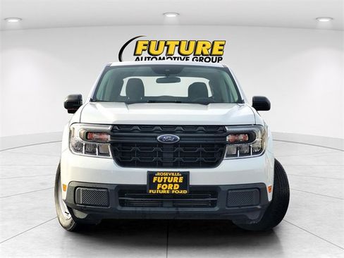 Certified 2022 Ford Maverick XL image 2