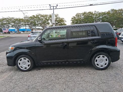 Used 2013 Scion xB image 5