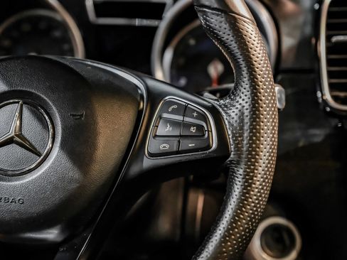 Used 2018 Mercedes-Benz GLE 350 w/ Premium 1 Package image 23