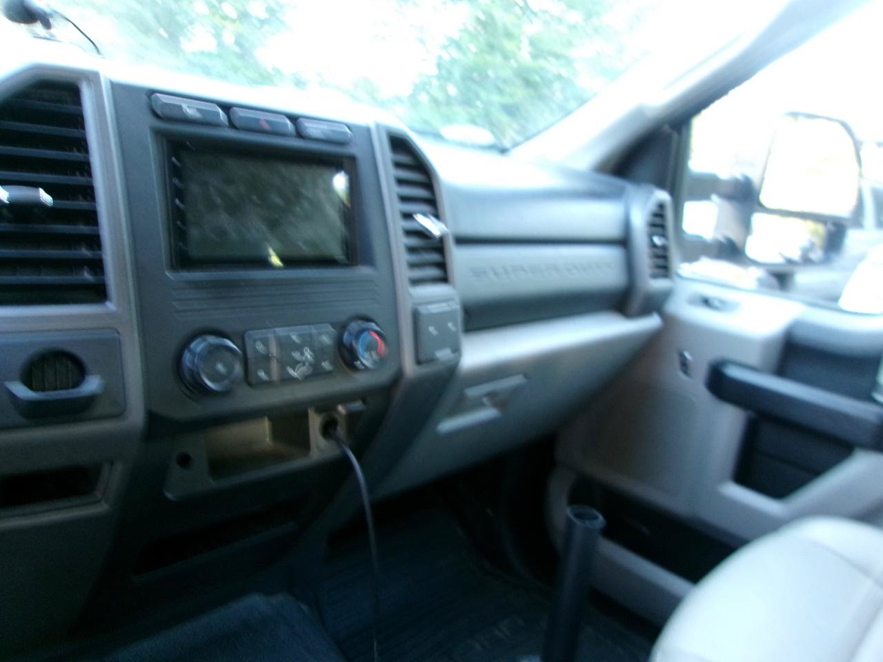 Used 2019 Ford F350 XL w/ Power Equipment Group AWD/4WD image 14