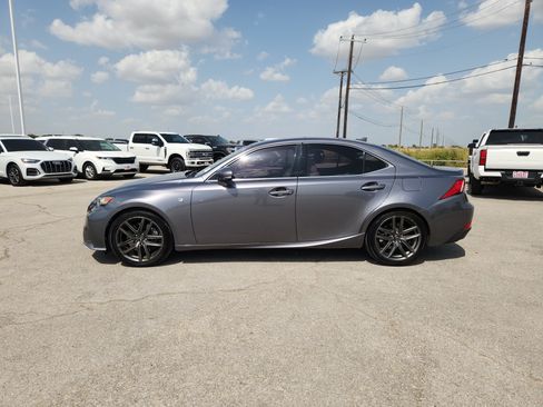 Used 2016 Lexus IS 200t w/ F Sport Package RWD image 4