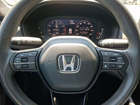Used 2023 Honda Accord EX image 19