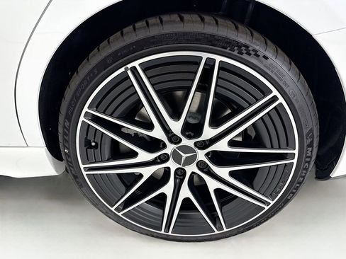 New 2026 Mercedes-Benz C 43 AMG 4MATIC Sedan image 31