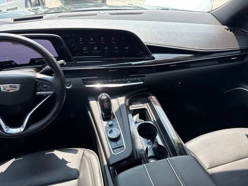 Used 2021 Cadillac Escalade Sport w/ Driver Assist Tech Package AWD/4WD image 23