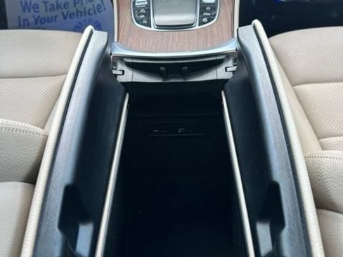 Used 2022 Mercedes-Benz GLC 300 4MATIC image 40