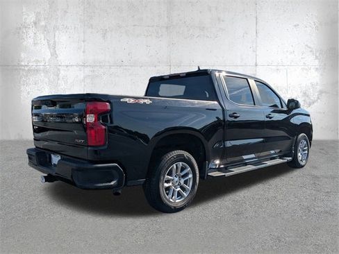 Used 2023 Chevrolet Silverado 1500 RST image 4
