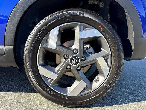 New 2026 Hyundai Venue SEL image 5