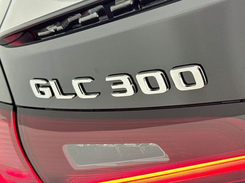 Certified 2026 Mercedes-Benz GLC 300 4MATIC image 10