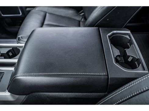 Used 2019 Ford F150 Lariat w/ Equipment Group 502A Luxury AWD/4WD image 17