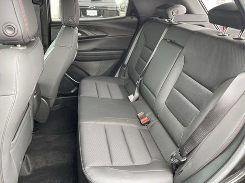 Used 2023 Chevrolet TrailBlazer RS w/ Sun and Liftgate Package AWD/4WD image 22