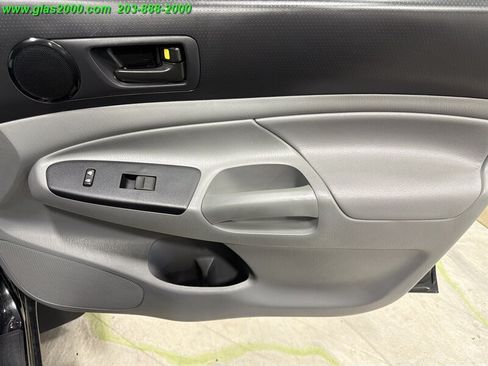 Used 2012 Toyota Tacoma 4x4 Double Cab w/ Convenience Pkg image 26