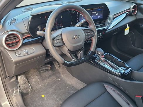 New 2026 Chevrolet Trax RS w/ Driver Confidence Package image 21