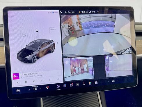 Used 2020 Tesla Model Y Long Range image 16