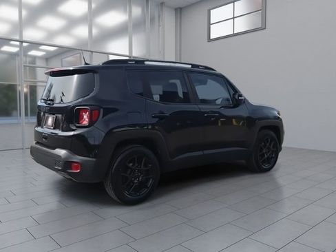 Used 2020 Jeep Renegade Altitude image 8
