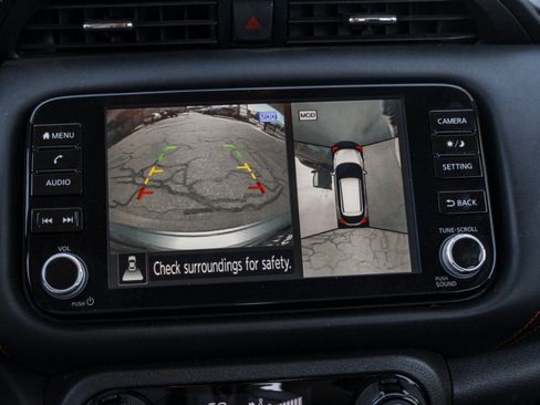 Used 2024 Nissan Kicks SR FWD image 19