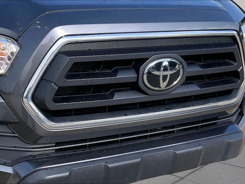 Used 2023 Toyota Tacoma SR5 AWD/4WD image 31