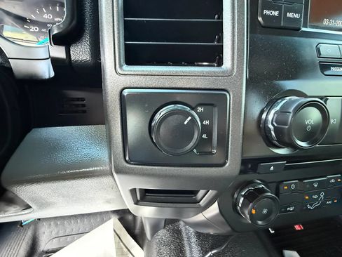 Used 2018 Ford F250 XL w/ Power Equipment Group AWD/4WD image 26