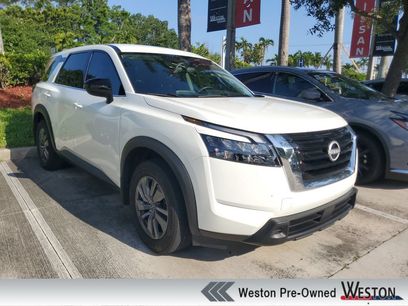 Used 2024 Nissan Pathfinder S