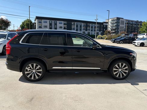 Used 2023 Volvo XC90 B6 Plus AWD/4WD image 8