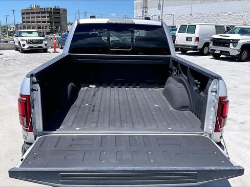 Used 2018 Ford F150 Raptor w/ Equipment Group 802A Luxury AWD/4WD image 18