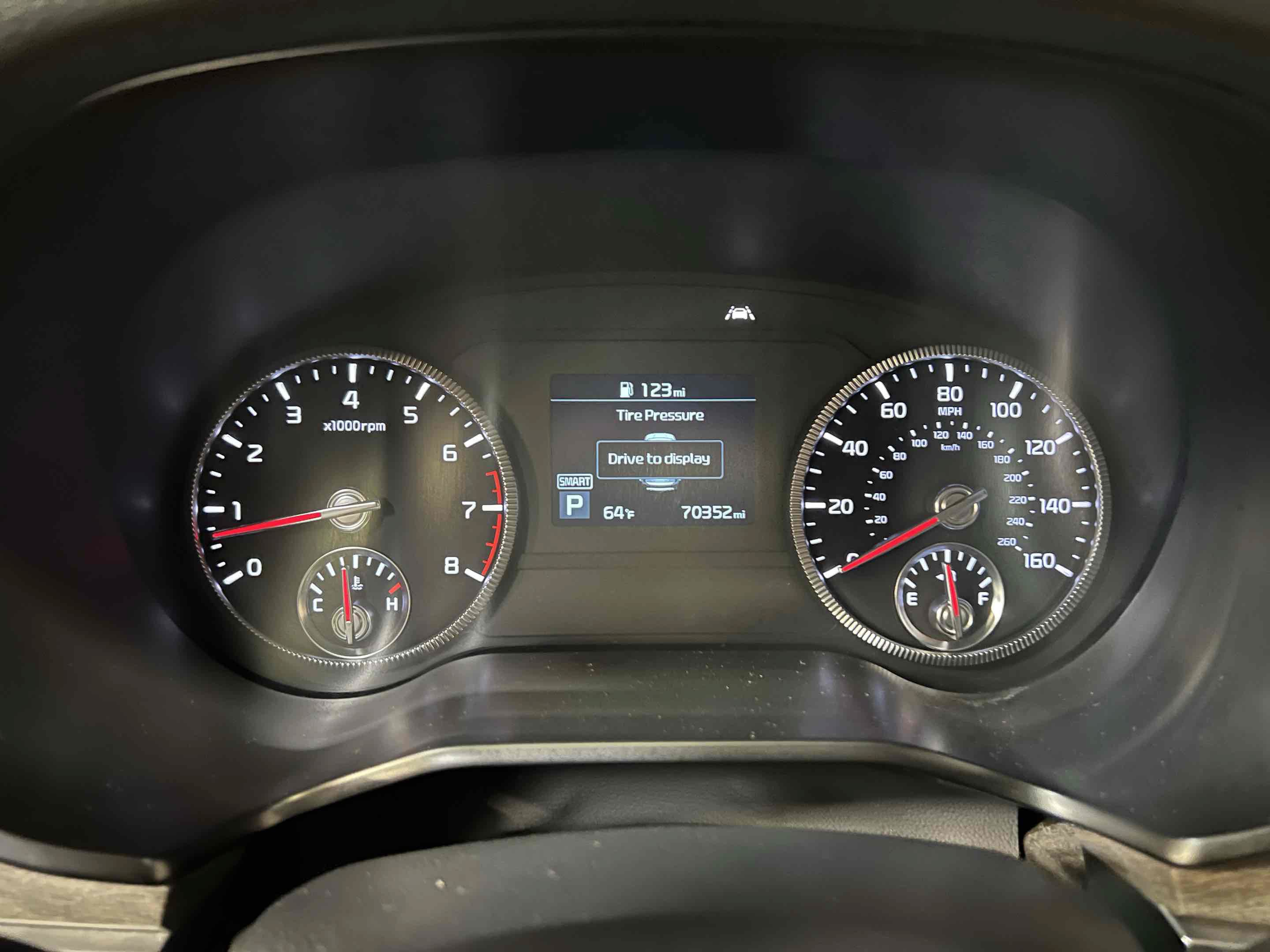 Used 2022 Kia Telluride EX w/ EX Premium Package FWD image 8