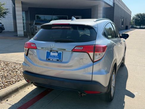 Certified 2020 Honda HR-V EX image 6