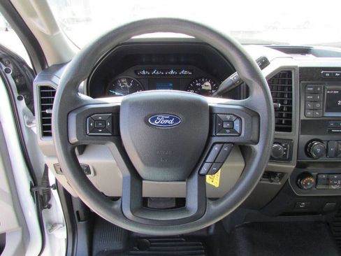 Used 2022 Ford F450 XL image 19