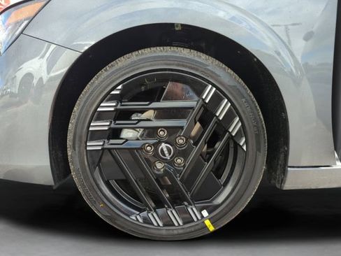 New 2026 Nissan Sentra SR w/ Floor Mat Package FWD image 47