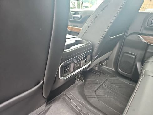 Used 2019 Chevrolet Silverado 1500 High Country w/ Technology Package image 31