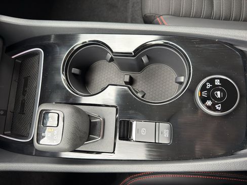 New 2026 Nissan Rogue SV AWD/4WD image 21