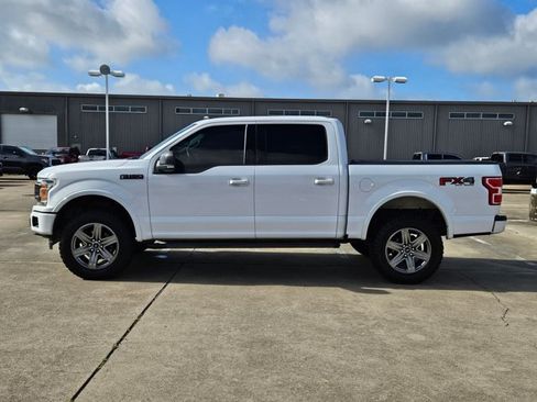Used 2018 Ford F150 XLT w/ Equipment Group 302A Luxury AWD/4WD image 9