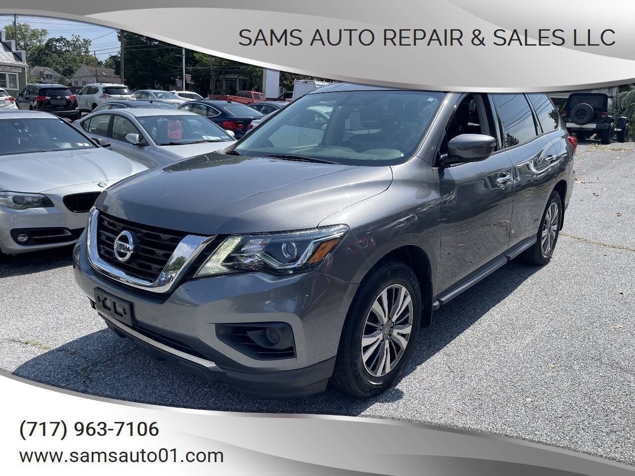 Used 2019 Nissan Pathfinder S AWD/4WD image 1