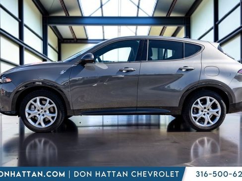 Used 2024 Dodge Hornet R/T AWD/4WD image 2