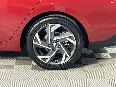 New 2026 Hyundai Elantra Limited image 9