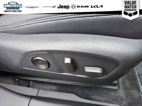 Used 2024 Chevrolet Blazer EV LT AWD/4WD image 27