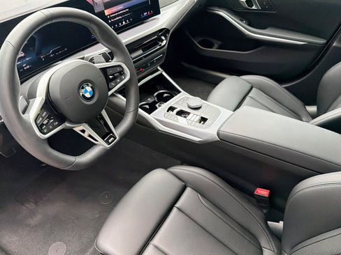 Used 2026 BMW 330i Sedan w/ M Sport Package image 11