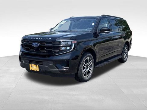 Certified 2025 Ford Expedition Max Active AWD/4WD image 2