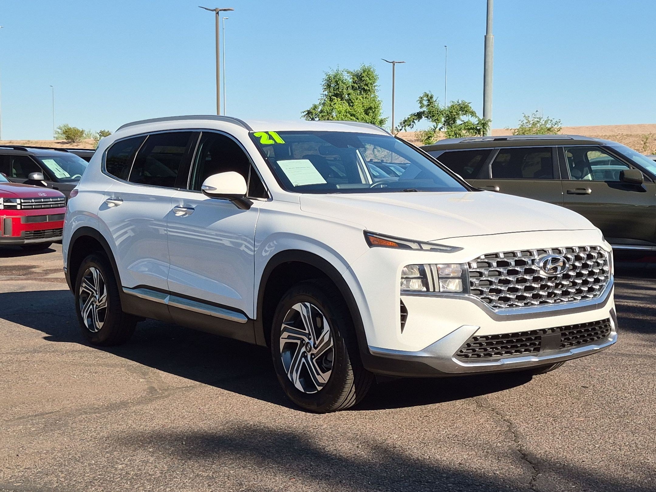 Used 2021 Hyundai Santa Fe SEL w/ Convenience Package AWD/4WD image 3