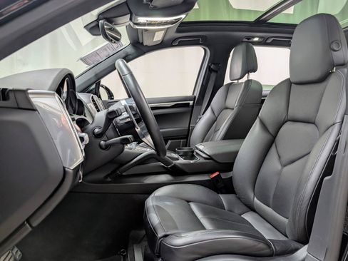 Used 2018 Porsche Cayenne S AWD/4WD image 14