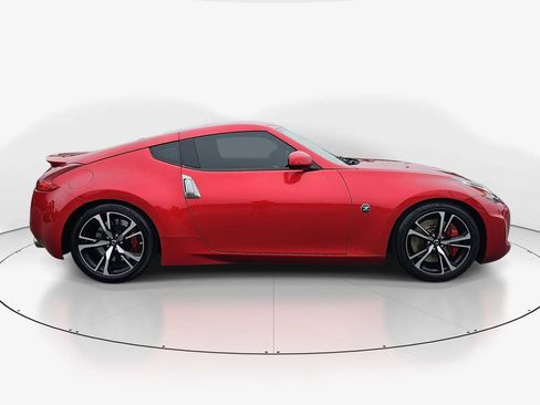 Used 2020 Nissan 370Z Coupe RWD image 5