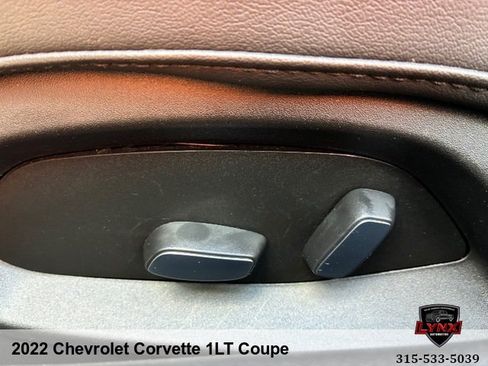 Used 2022 Chevrolet Corvette Stingray Coupe w/ 1LT RWD image 10