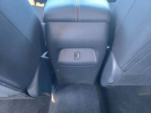 Used 2024 Nissan Sentra SR FWD image 7