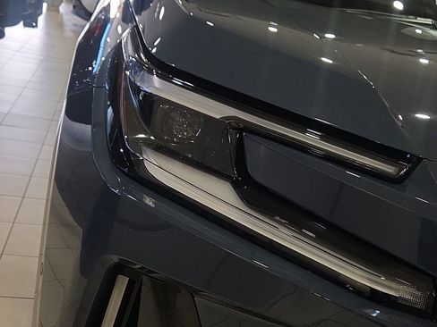 New 2026 Toyota RAV4 XSE AWD/4WD image 7
