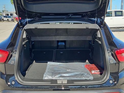 New 2026 Chevrolet Trax ACTIV w/ Driver Confidence Package FWD image 7