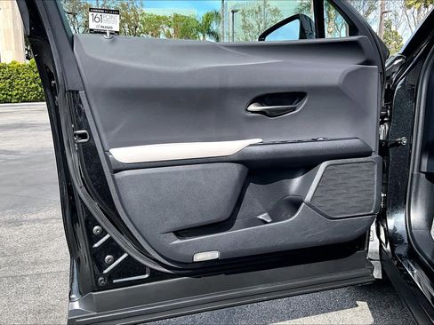 Certified 2023 Lexus UX 250h FWD w/ Accessory Package (Z2) image 20