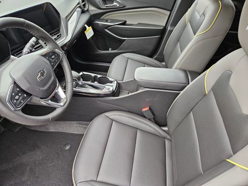 New 2026 Chevrolet Trax ACTIV w/ Sunroof Package image 16