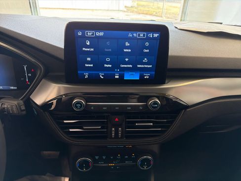 Used 2025 Ford Escape Active image 42