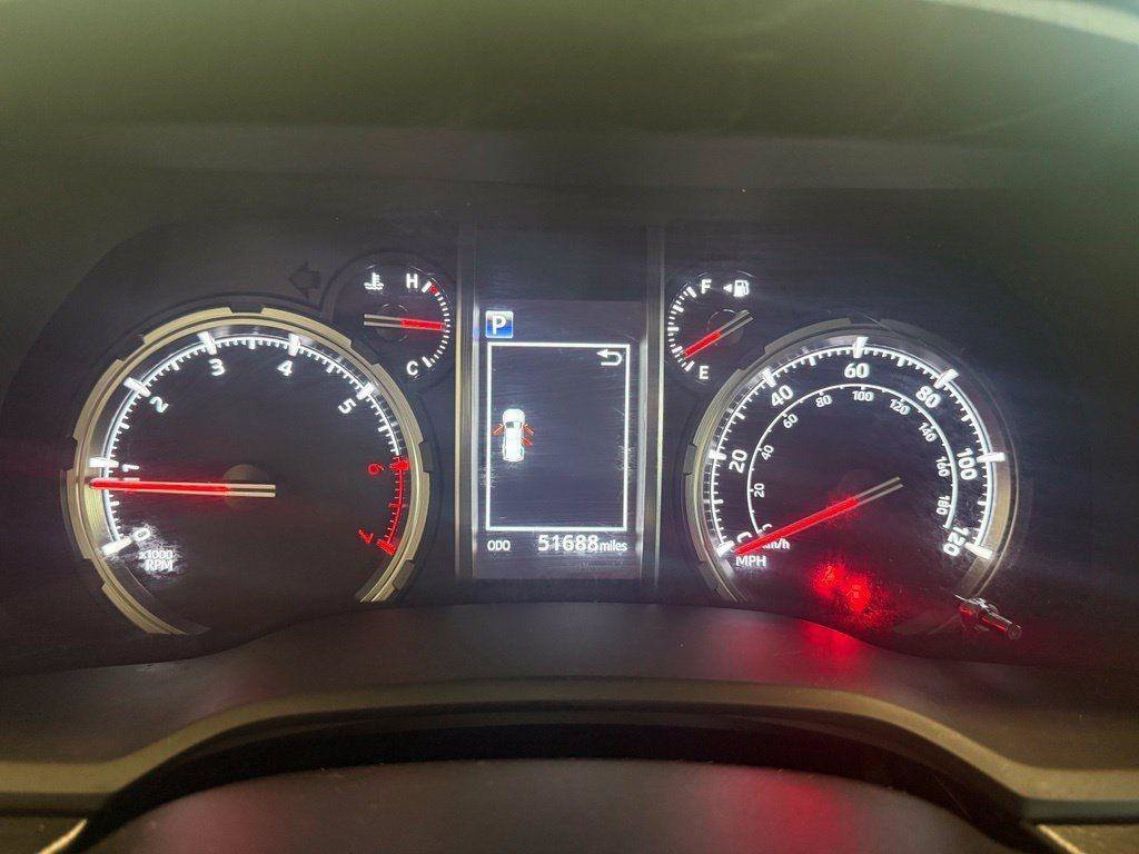Used 2021 Toyota 4Runner TRD Off-Road Premium w/ Moonroof Package AWD/4WD image 11