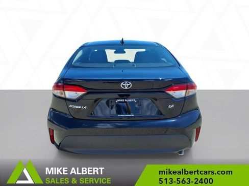 Used 2025 Toyota Corolla LE FWD image 6
